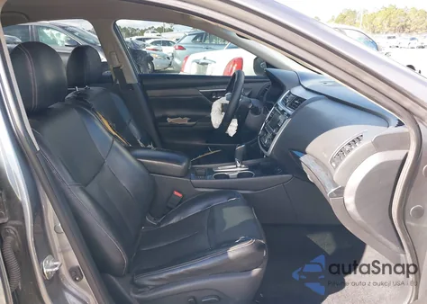 2018 Nissan Altima 2.5 Sl z USA, uszkodzony, nr VIN 1N4AL3AP0JC174231